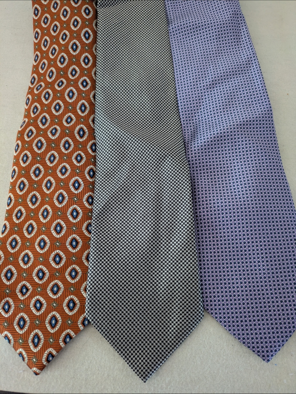 Men's Jos A Banks Executive Collection Lot Of 3 Silk Ties,Brown, Black, Lavender